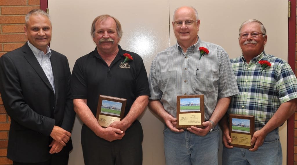 2014 retirement - newspaper (WEB)