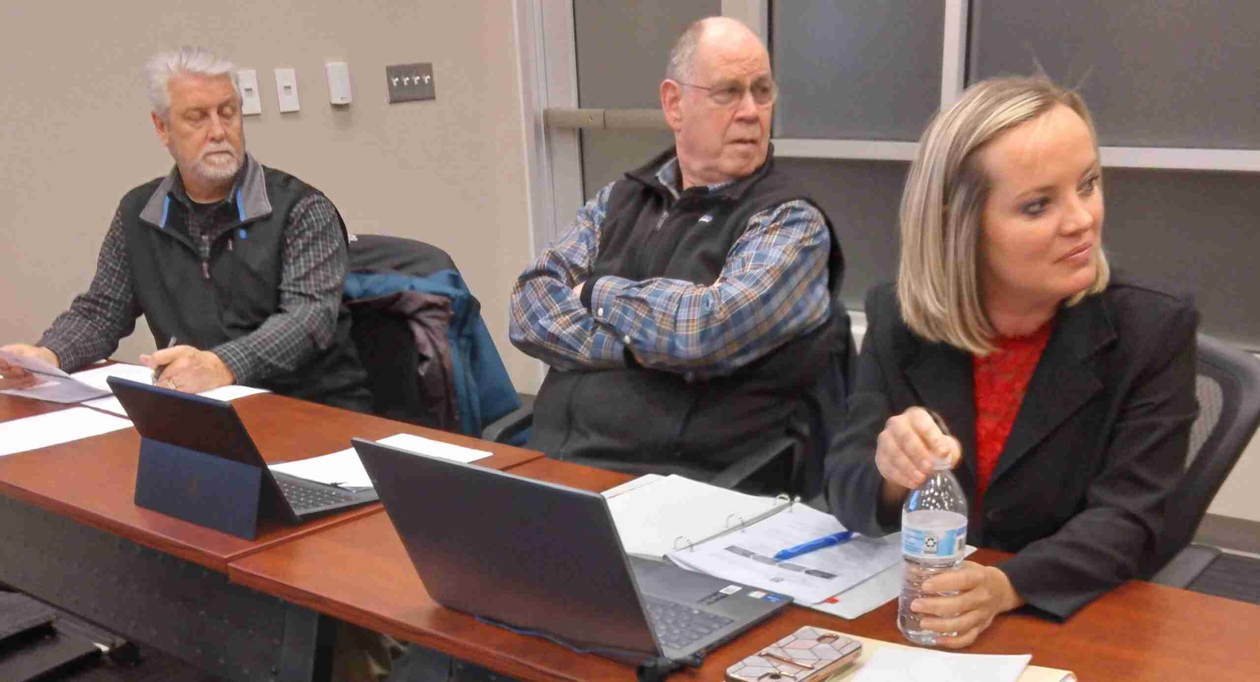 WILLIAMS COUNTY PORT AUTHORITY Officers Discuss Draft Plan Of Action 