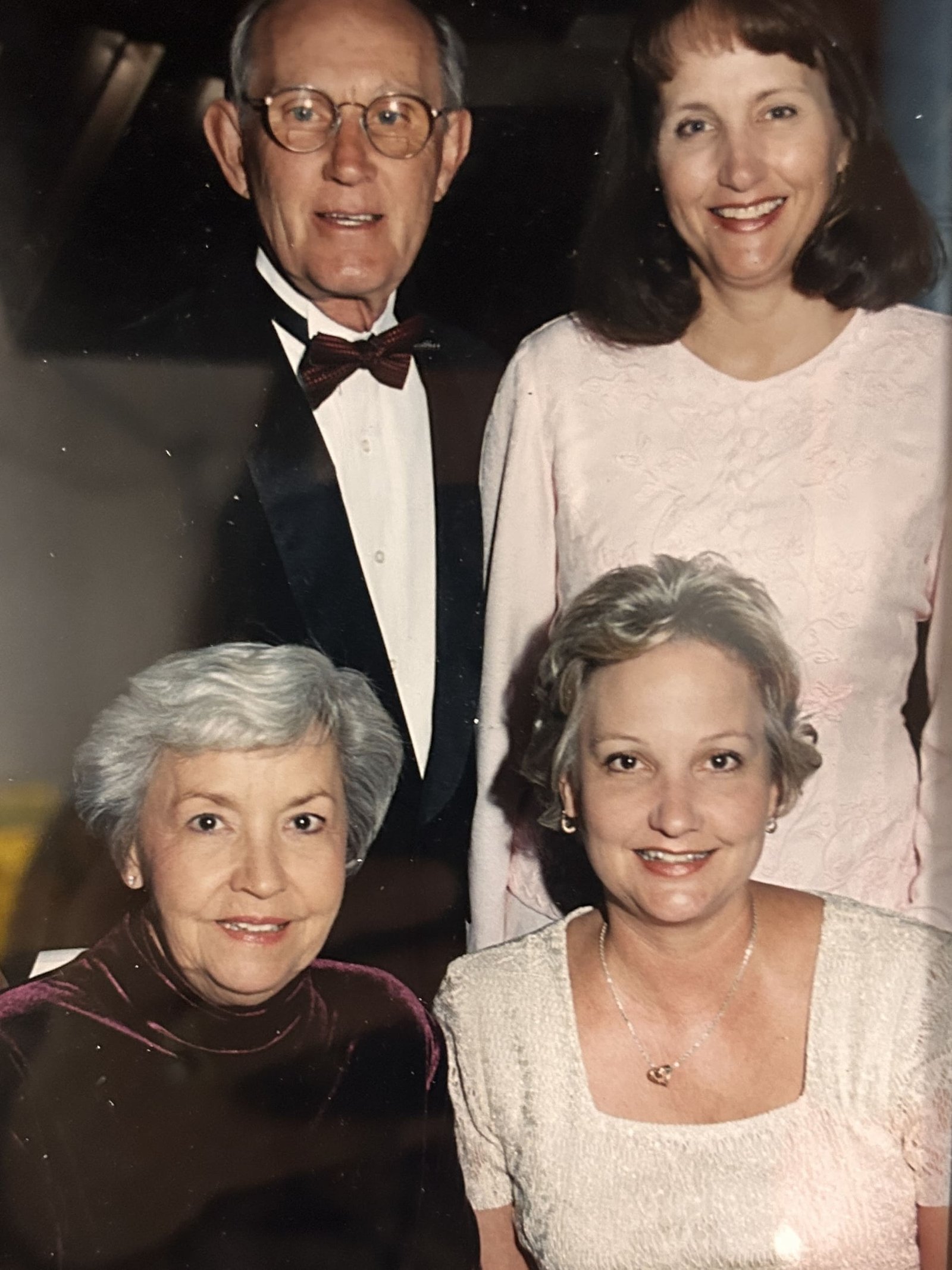 PIC 7 8-16-23 FAMILY CRUISE - The Village Reporter