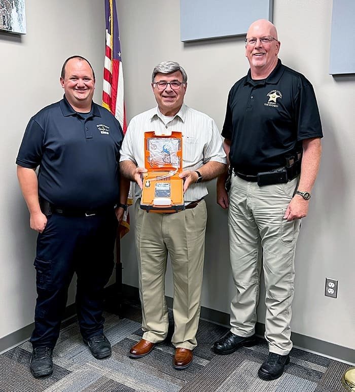 9-27-23-wiliams-AED - The Village Reporter