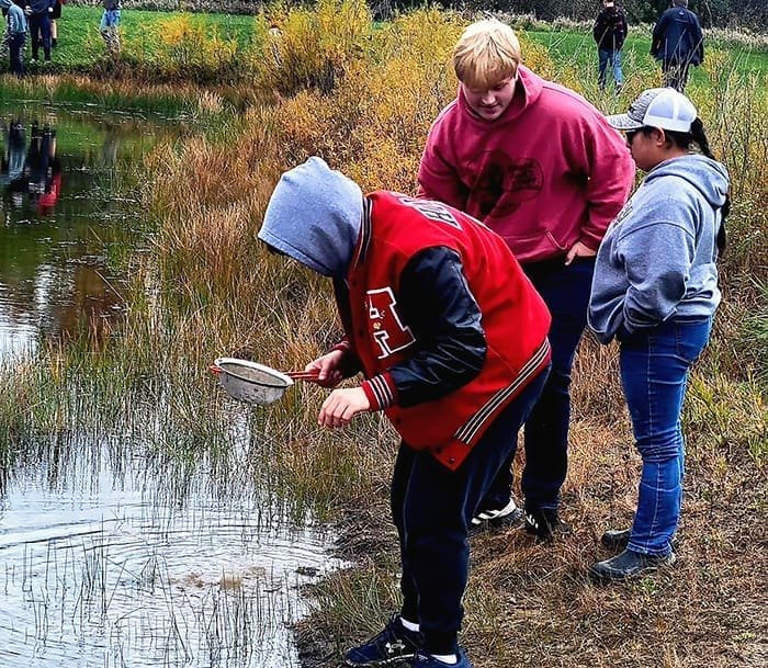 PIC-6-11-22-23-Macroinvertebrate-Collecting - The Village Reporter