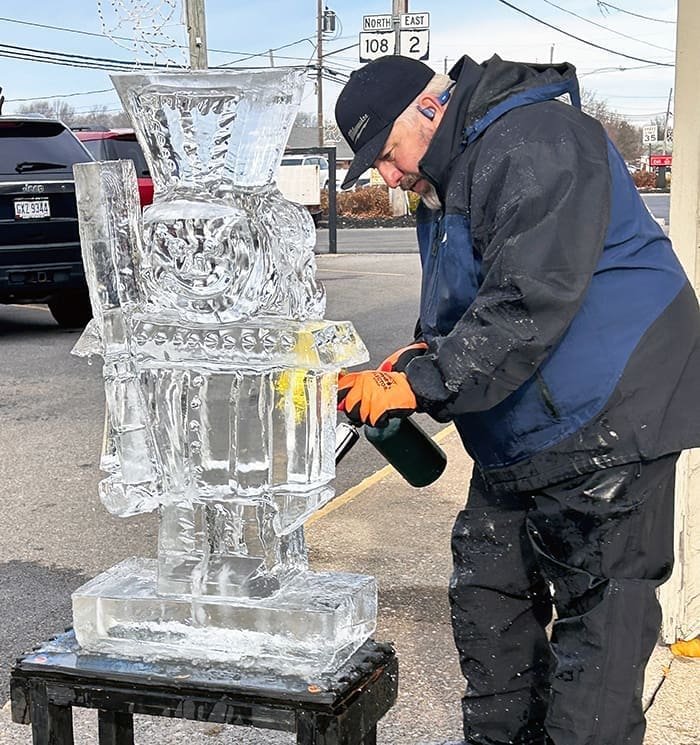 PIC-1-12-20-23-WAUSEON-ICE-HARTSON - The Village Reporter