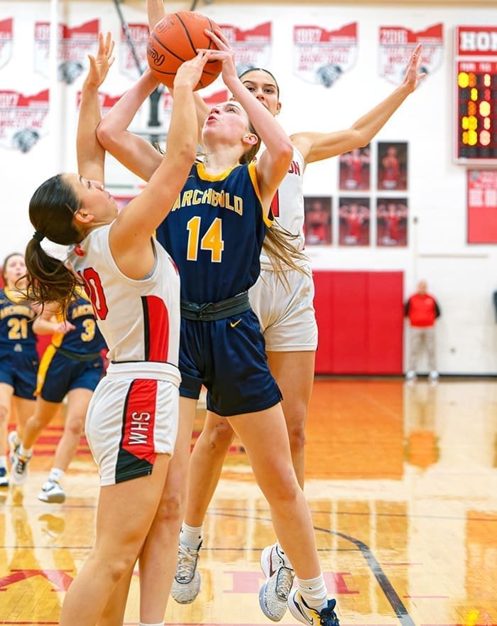 pic-2-2-21-24-Archbold-at-Wauseon-Girls-Basketball - The Village Reporter