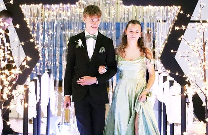 _5-8-24-Edon-Prom-(1) - The Village Reporter