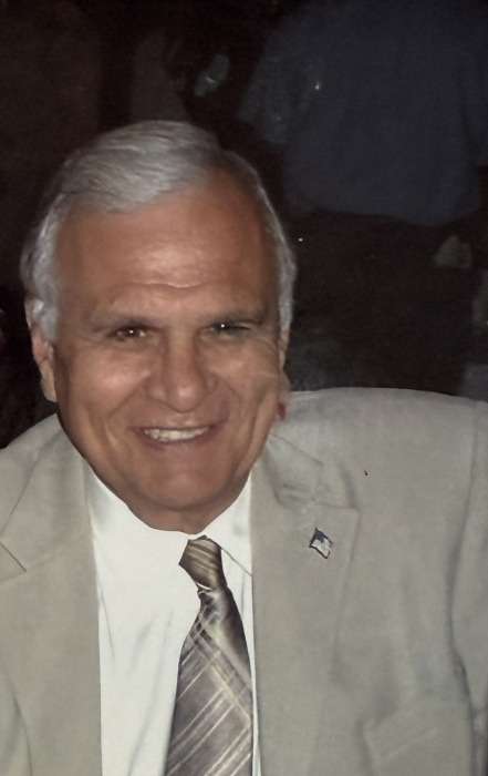 Portrait of Richard Thomas “Tom” Lauber