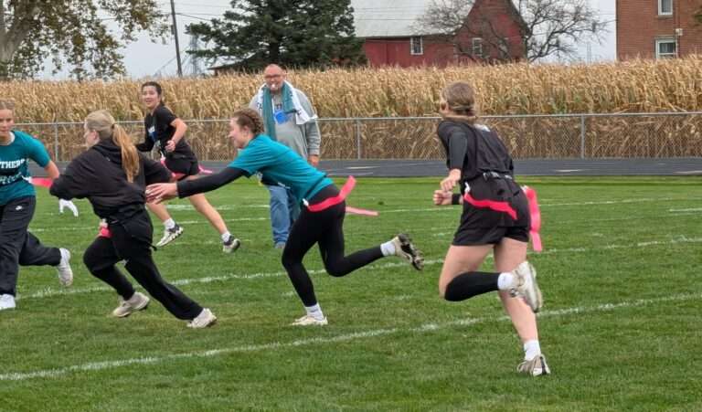 22 No Powder Under Dogs Top Big Puffs 14-12 In Overtime At Stryker Powder Puff ...